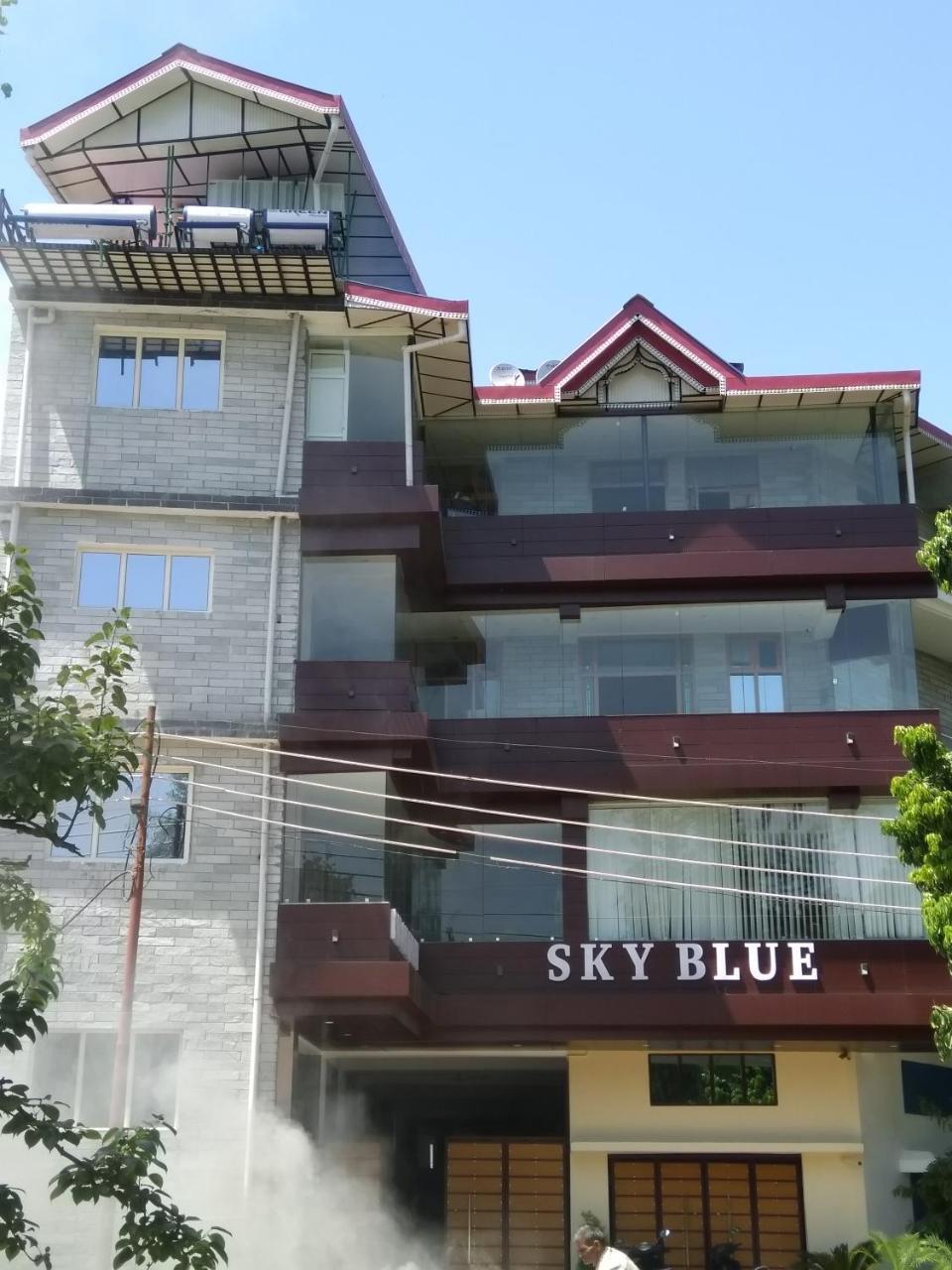 Hotel Sky Bule & Restaurant Khas Nagrota Экстерьер фото
