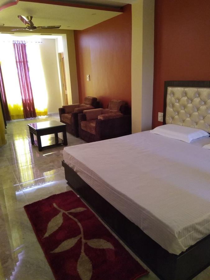 Hotel Sky Bule & Restaurant Khas Nagrota Экстерьер фото