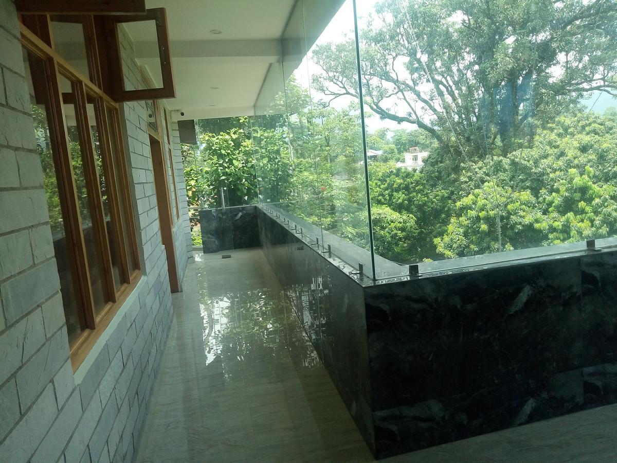 Hotel Sky Bule & Restaurant Khas Nagrota Экстерьер фото